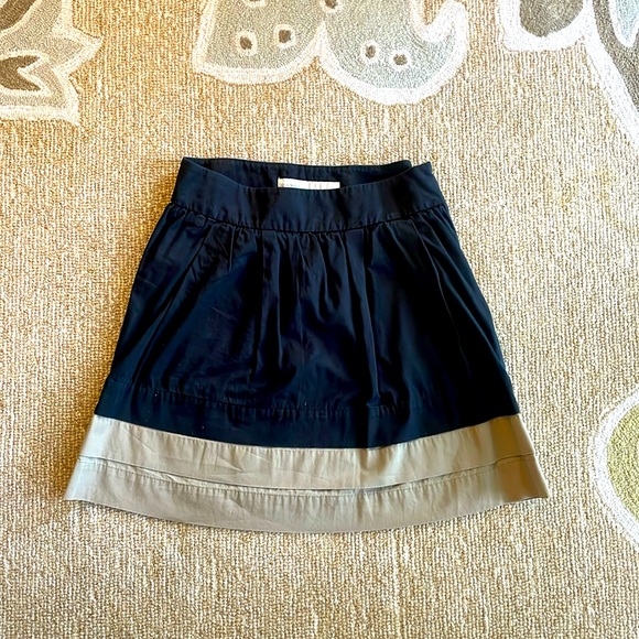 Old Navy size 4 skirt black with tan tiered hem pockets side zipper - Picture 1 of 5